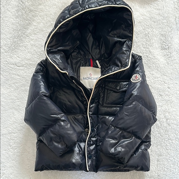 Moncler Kids Puffer Jacket Navy Blue Size 18-24 M Like NEW! - Picture 1 of 11